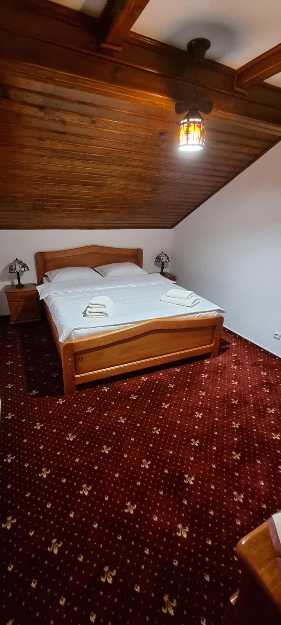 Casa Bondia Villa Pârâul Rece Buitenkant foto